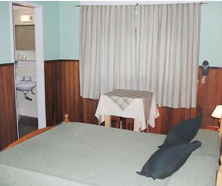 Hosteria Bavaria Villa Gesell Zimmer foto